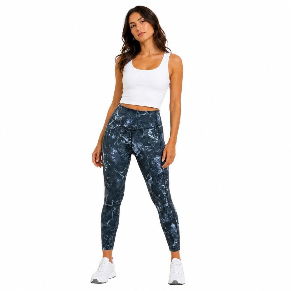 NIKE Women’s Black Gray Abstract Print High-Rise Cropped Dri-FIT Legging Small